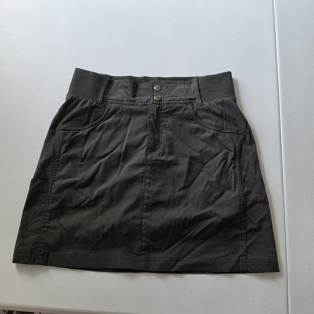 Title Nine Skort Womens 4 Green Straight Mini Snap Elastic Waist Pockets Casual